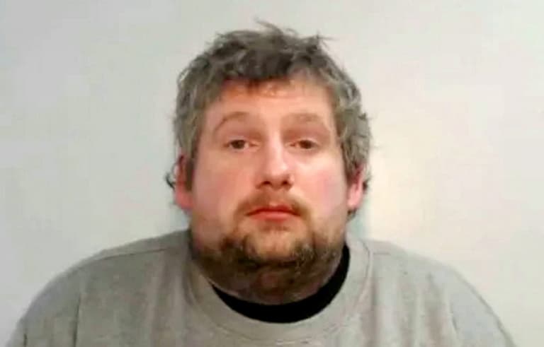Paedophile jailed for vile sex abuse against his dog and trying to set up meetings to abuse other animals Paedophile jailed for vile sex abuse against his dog and trying to set up meetings to abuse other animals