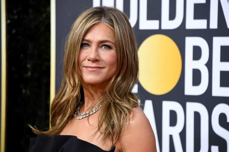 Jennifer Aniston strips off and says she ‘doesn’t f***ing care’ after going through ‘really hard s***’ Jennifer Aniston strips off and says she ‘doesn’t f***ing care’ after going through ‘really hard s***’