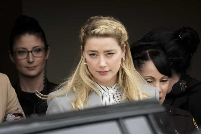 Amber Heard sues insurance company over $8.3 million Johnny Depp debt Amber Heard sues insurance company over $8.3 million Johnny Depp debt