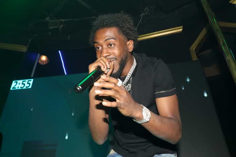 Desiigner cries and says he’s quitting rap after finding out Takeoff has been killed Desiigner cries and says he’s quitting rap after finding out Takeoff has been killed