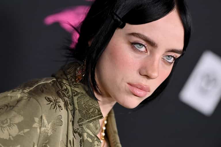 Billie Eilish and older boyfriend slammed for ‘sick and twisted’ Halloween costumes Billie Eilish and older boyfriend slammed for ‘sick and twisted’ Halloween costumes