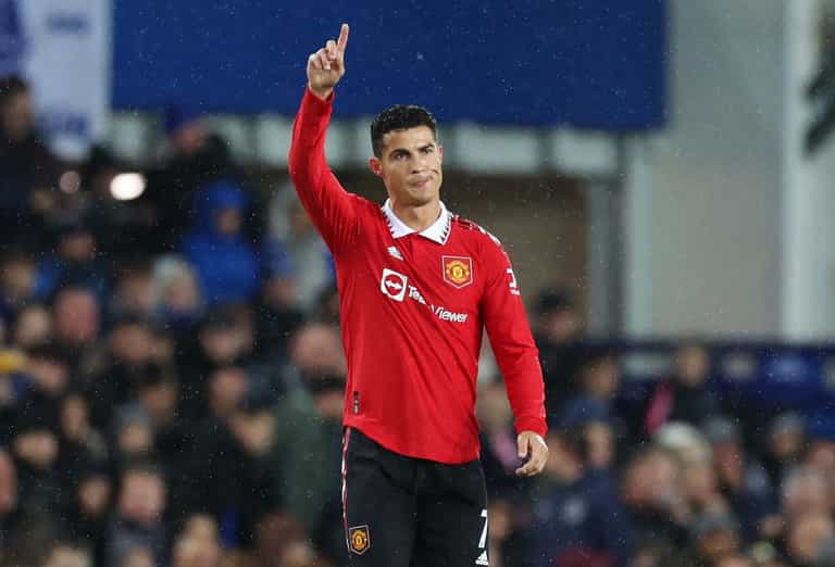 Rio Ferdinand reacts to Cristiano Ronaldo’s Man United departure Rio Ferdinand reacts to Cristiano Ronaldo’s Man United departure