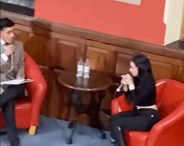 Bhad Bhabie delivers speech to Oxford students about making $50 million on OnlyFans Bhad Bhabie delivers speech to Oxford students about making $50 million on OnlyFans