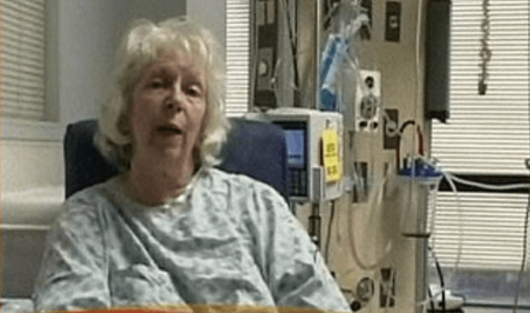 Woman baffles doctors after being dead for 17 hours and then coming back to life Woman baffles doctors after being dead for 17 hours and then coming back to life