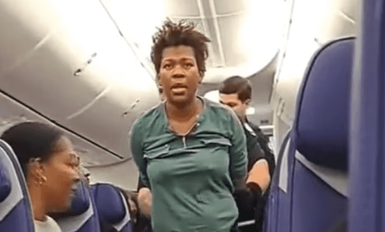 Crazed passenger opens door of plane mid-flight while claiming ‘Jesus told her to do it’ Crazed passenger opens door of plane mid-flight while claiming ‘Jesus told her to do it’