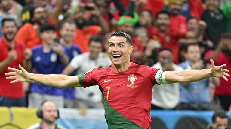 Cristiano Ronaldo ‘agrees £173m-a-year deal’ with Saudi club Cristiano Ronaldo ‘agrees £173m-a-year deal’ with Saudi club