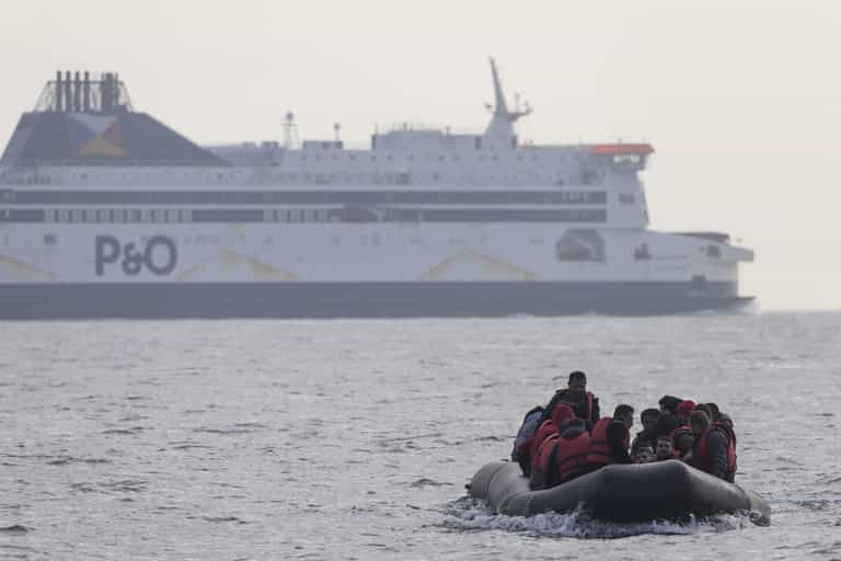 Immigration minister says Albanians ‘should be barred’ from claiming UK asylum Immigration minister says Albanians ‘should be barred’ from claiming UK asylum