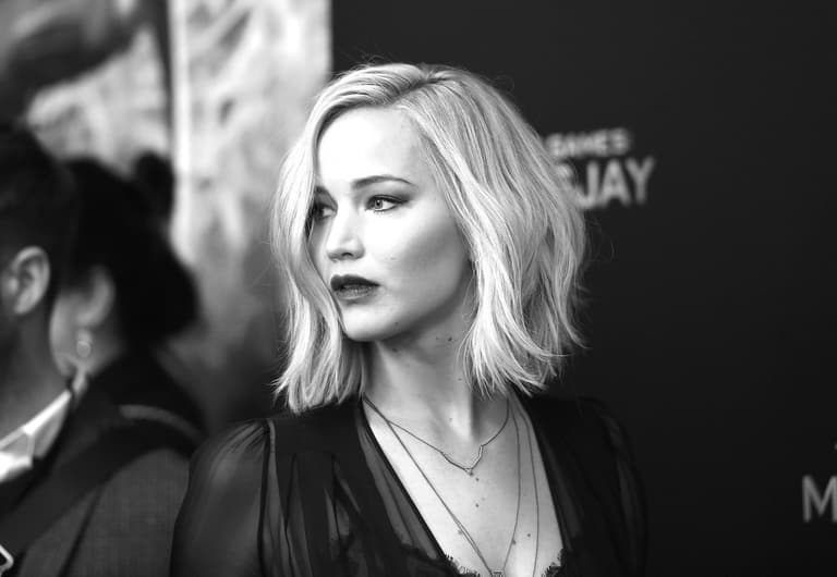 Jennifer Lawrence claims that she was the first woman to lead in an action movie Jennifer Lawrence claims that she was the first woman to lead in an action movie