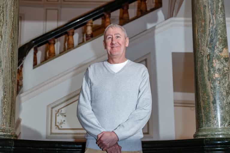 Frasier reboot casts Nicholas Lyndhurst alongside Kelsey Grammer Frasier reboot casts Nicholas Lyndhurst alongside Kelsey Grammer