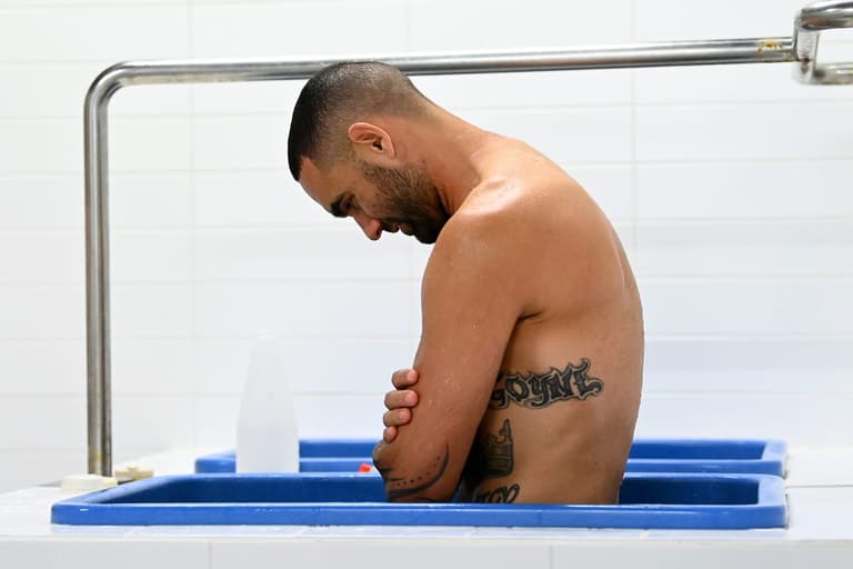 Brits taking ice baths and even trying ‘colonic irrigation’ to maintain healthy immune system Brits taking ice baths and even trying ‘colonic irrigation’ to maintain healthy immune system