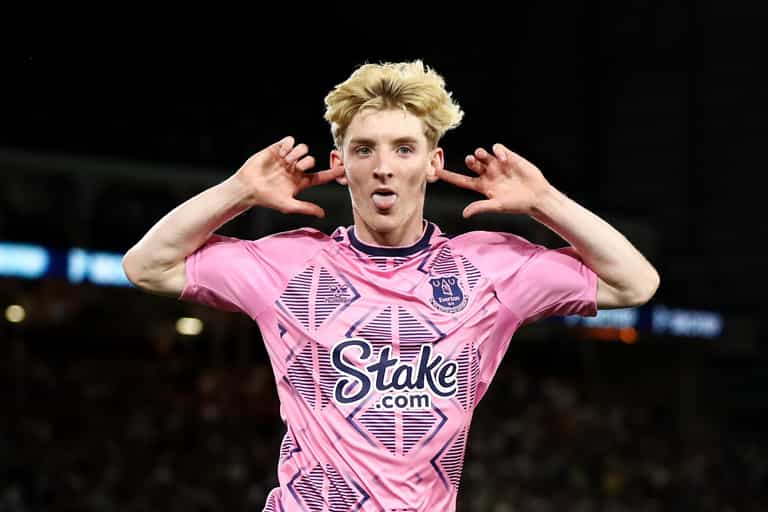Anthony Gordon tells Everton he won’t return to the club Anthony Gordon tells Everton he won’t return to the club