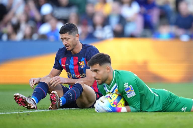 Espanyol file official complaint over Robert Lewandowski being ‘improperly fielded’ Espanyol file official complaint over Robert Lewandowski being ‘improperly fielded’