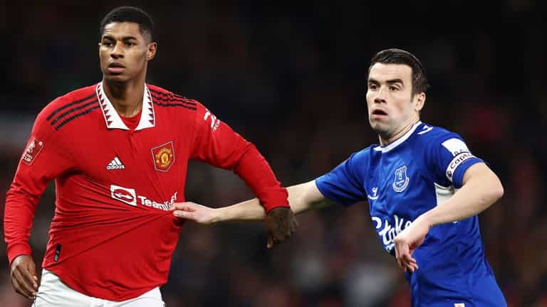‘Seamus Coleman is in trouble’ – Roy Keane was just speaking facts about the Everton star ‘Seamus Coleman is in trouble’ – Roy Keane was just speaking facts about the Everton star