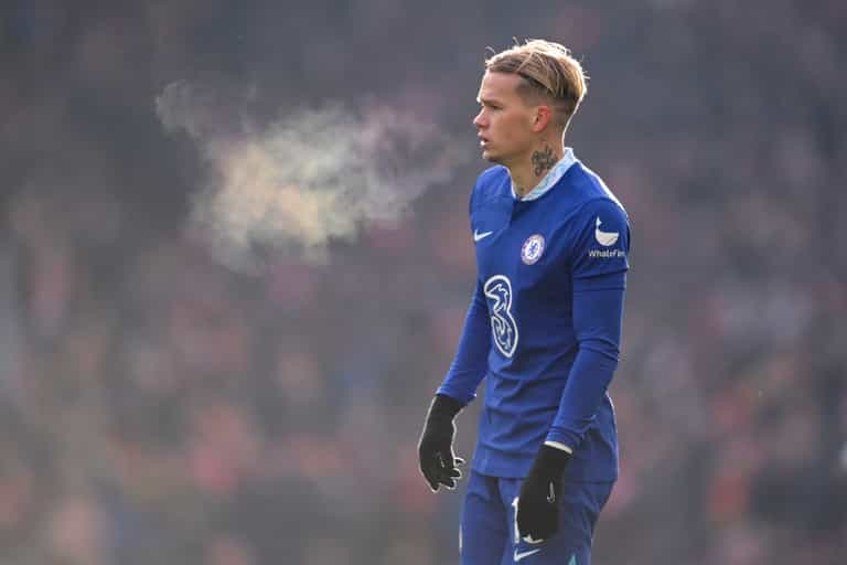 Mykhailo Mudryk shares Chelsea chant trolling Arsenal after Blues debut Mykhailo Mudryk shares Chelsea chant trolling Arsenal after Blues debut