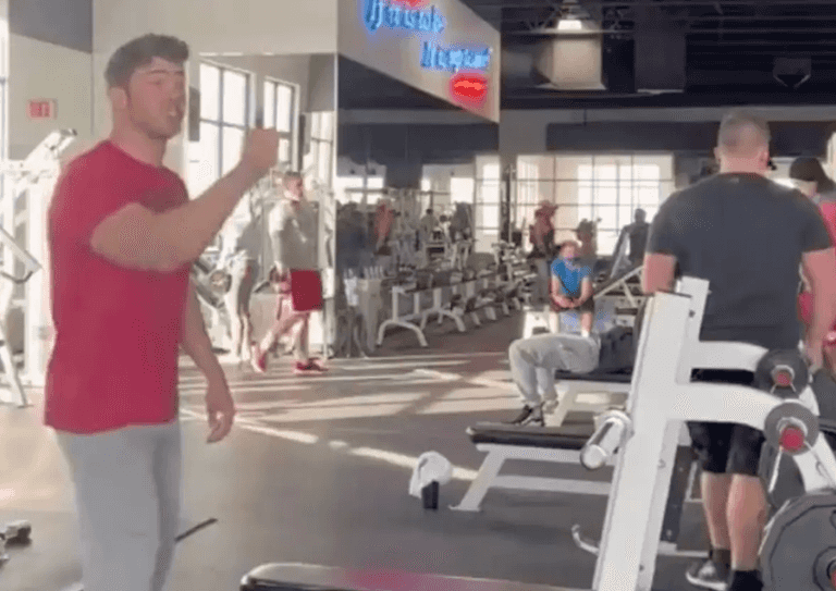 Christian influencer causes massive scene at gym trying to preach his religion Christian influencer causes massive scene at gym trying to preach his religion