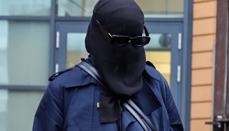 Organiser of BLM protests that toppled Edward Colston statue charged with stealing ‘tens of thousands’ from donors Organiser of BLM protests that toppled Edward Colston statue charged with stealing ‘tens of thousands’ from donors
