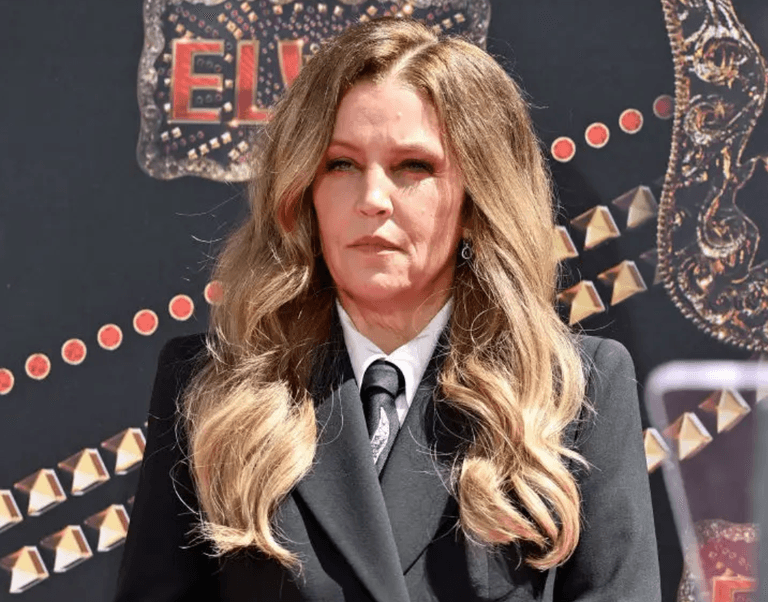 Lisa Marie Presley shared devastating final post before her death at 54 Lisa Marie Presley shared devastating final post before her death at 54