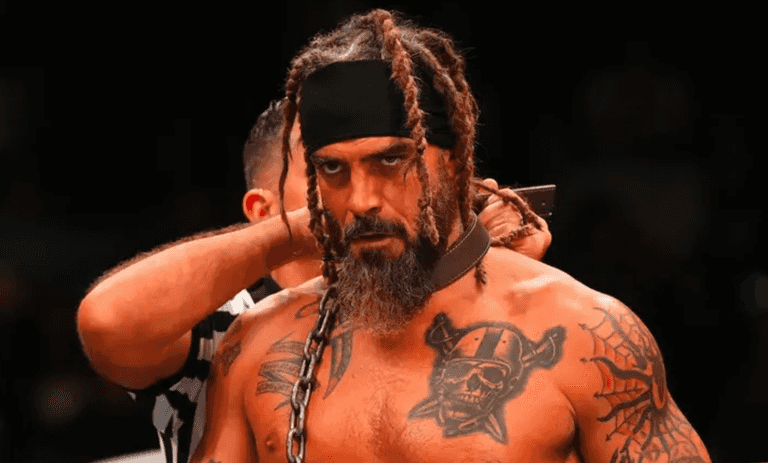 Wrestling legend Jay Briscoe dies aged 38 in car crash Wrestling legend Jay Briscoe dies aged 38 in car crash