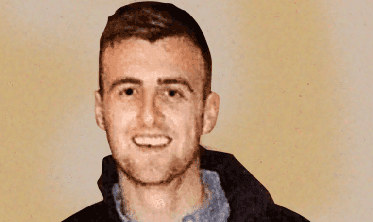 Killer who beat his ex-girlfriend to death has face slashed open in prison Killer who beat his ex-girlfriend to death has face slashed open in prison