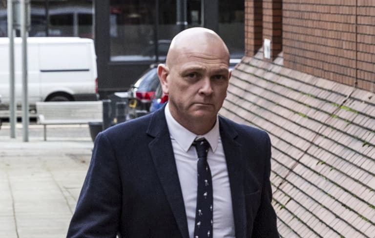 Cop who took pic of teen’s breasts then texted, ‘god I’d do you’ claimed there was ‘nothing sexual’ about it Cop who took pic of teen’s breasts then texted, ‘god I’d do you’ claimed there was ‘nothing sexual’ about it