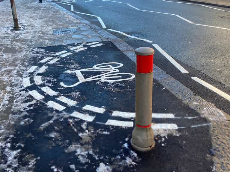 Council blasted for wasting taxpayers’ money after painting ‘weird’ semi-circular cycle lane Council blasted for wasting taxpayers’ money after painting ‘weird’ semi-circular cycle lane