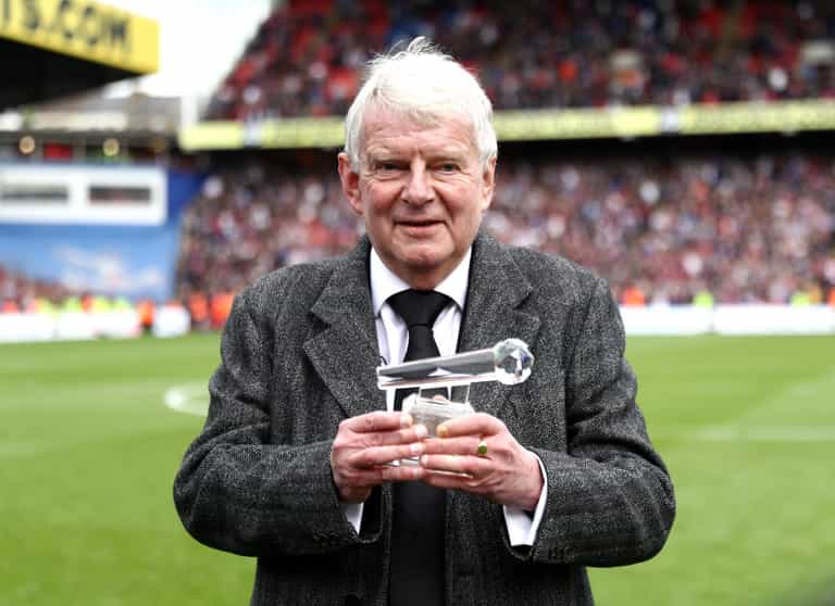 Football world pays tribute to legendary commentator John Motson Football world pays tribute to legendary commentator John Motson