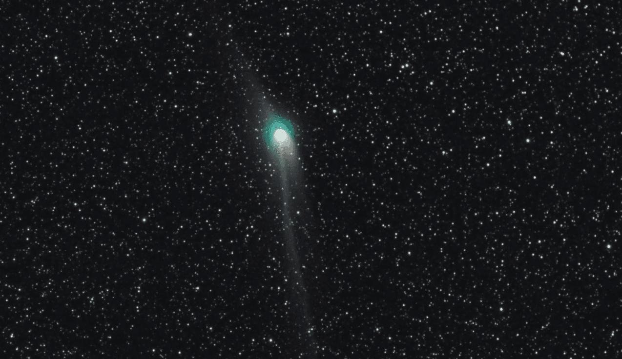 Incredibly rare green comet will pass Earth tonight for the first time in 50,000 years