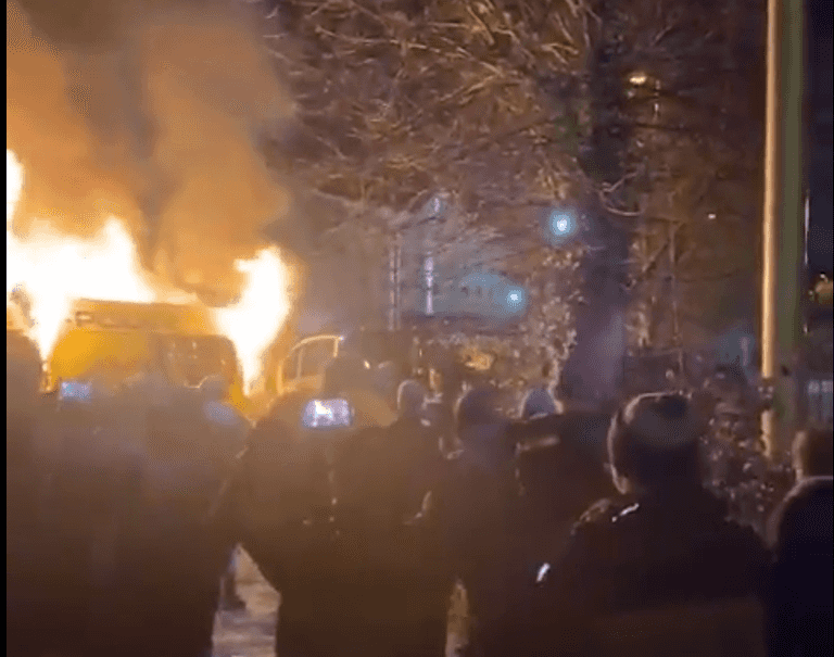 ‘Deeply shocking’ violence captured on video at protest outside Merseyside asylum seeker hotel ‘Deeply shocking’ violence captured on video at protest outside Merseyside asylum seeker hotel