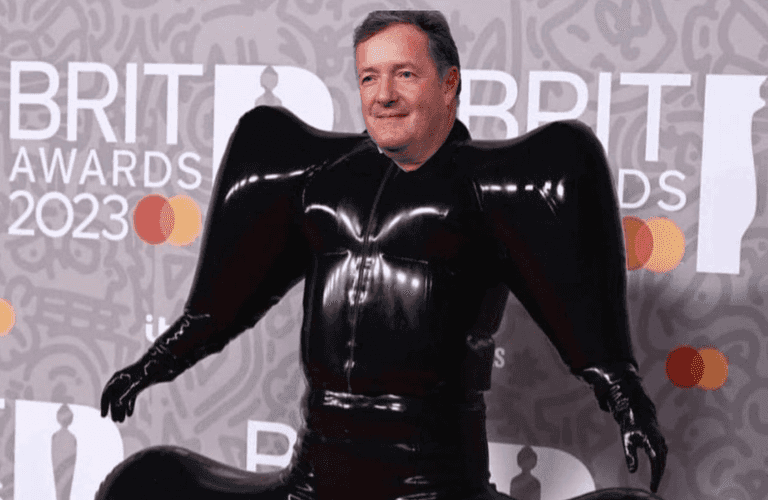 Piers Morgan hits out at ‘complete berk’ Sam Smith in ‘gender update’ Piers Morgan hits out at ‘complete berk’ Sam Smith in ‘gender update’