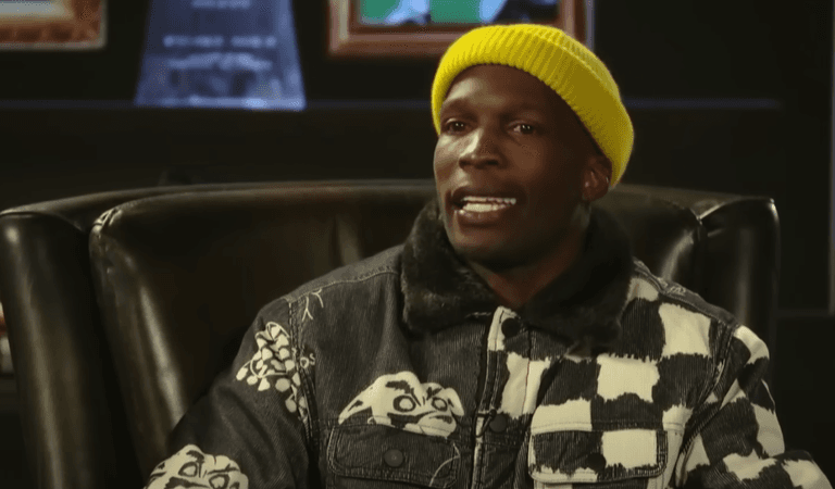 Former NFL star lived in his team’s stadium for two years because he didn’t want to spend any money Former NFL star lived in his team’s stadium for two years because he didn’t want to spend any money
