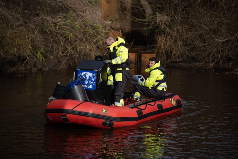 Diving expert looking for Nicola Bulley pulls out of search, saying she’s not where police think she is Diving expert looking for Nicola Bulley pulls out of search, saying she’s not where police think she is