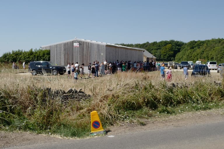Jeremy Clarkson responds to accusations his farm attracts ‘hordes of petrolheads’ Jeremy Clarkson responds to accusations his farm attracts ‘hordes of petrolheads’