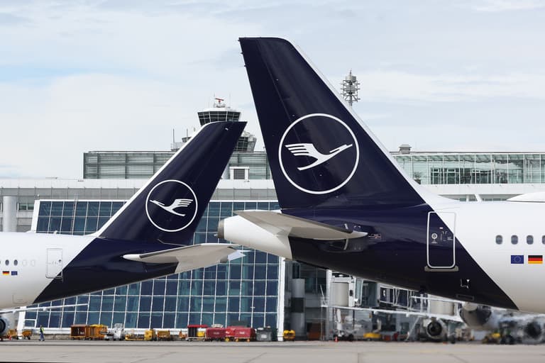 Airline’s new first-class suites are so prestige you’ll think you’re flying on a private jet Airline’s new first-class suites are so prestige you’ll think you’re flying on a private jet