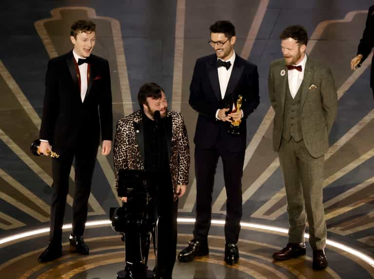Actor who went back to working at Starbucks after starring in movie wins an Oscar Actor who went back to working at Starbucks after starring in movie wins an Oscar
