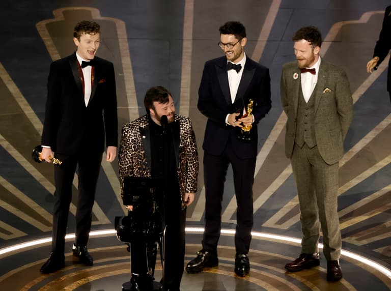 Actor who went back to working at Starbucks after starring in movie wins an Oscar Actor who went back to working at Starbucks after starring in movie wins an Oscar