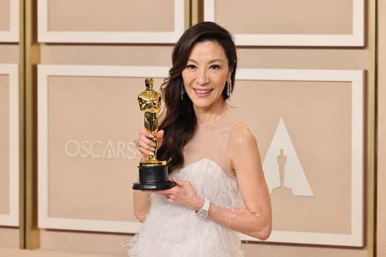Michelle Yeoh becomes first-ever Asian winner of best actress Oscar Michelle Yeoh becomes first-ever Asian winner of best actress Oscar