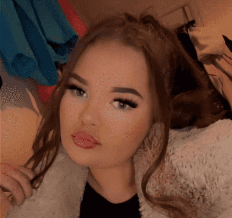 Woman who survived Cardiff car crash is ‘unrecognisable after surgery’ according to mum Woman who survived Cardiff car crash is ‘unrecognisable after surgery’ according to mum