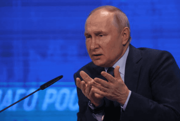 Arrest warrant issued for Vladimir Putin for alleged war crimes in Ukraine Arrest warrant issued for Vladimir Putin for alleged war crimes in Ukraine