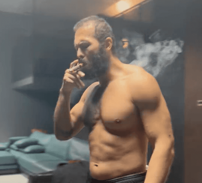 Andrew Tate posts bizarre video of him walking around shirtless after being released from prison Andrew Tate posts bizarre video of him walking around shirtless after being released from prison