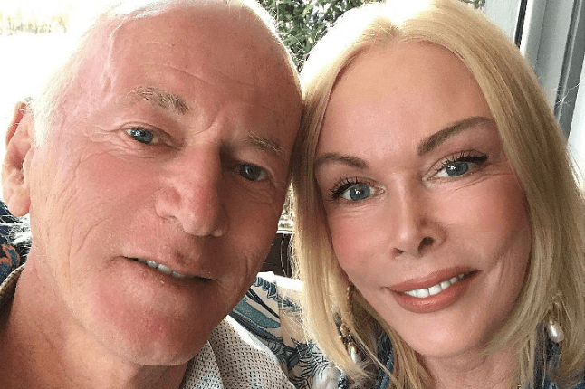 Billionaires heartbroken after being forced to sell luxury items that don’t fit into new $28m mansion