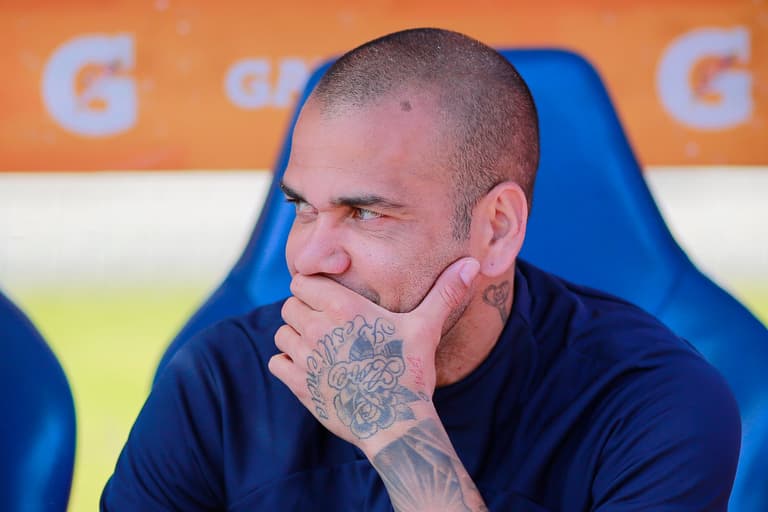 Spanish court denies Dani Alves’ request to be freed on bail again Spanish court denies Dani Alves’ request to be freed on bail again