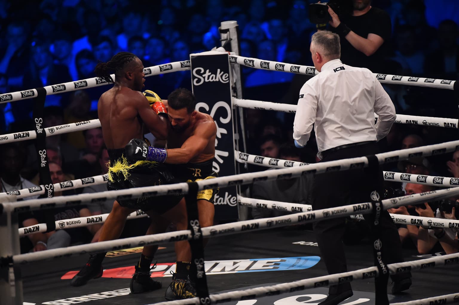KSI’s win against Joe Fournier could be in doubt after alleged illegal elbow