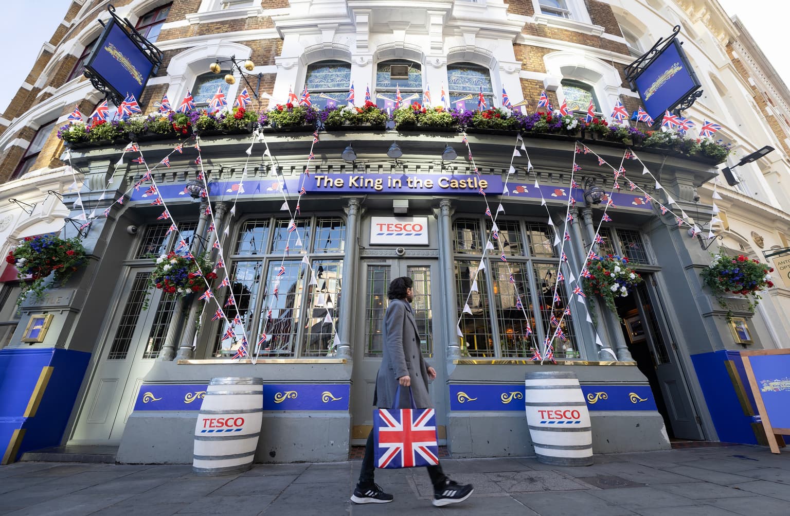 First ever Tesco pub opens its doors, with prices starting at just 50p