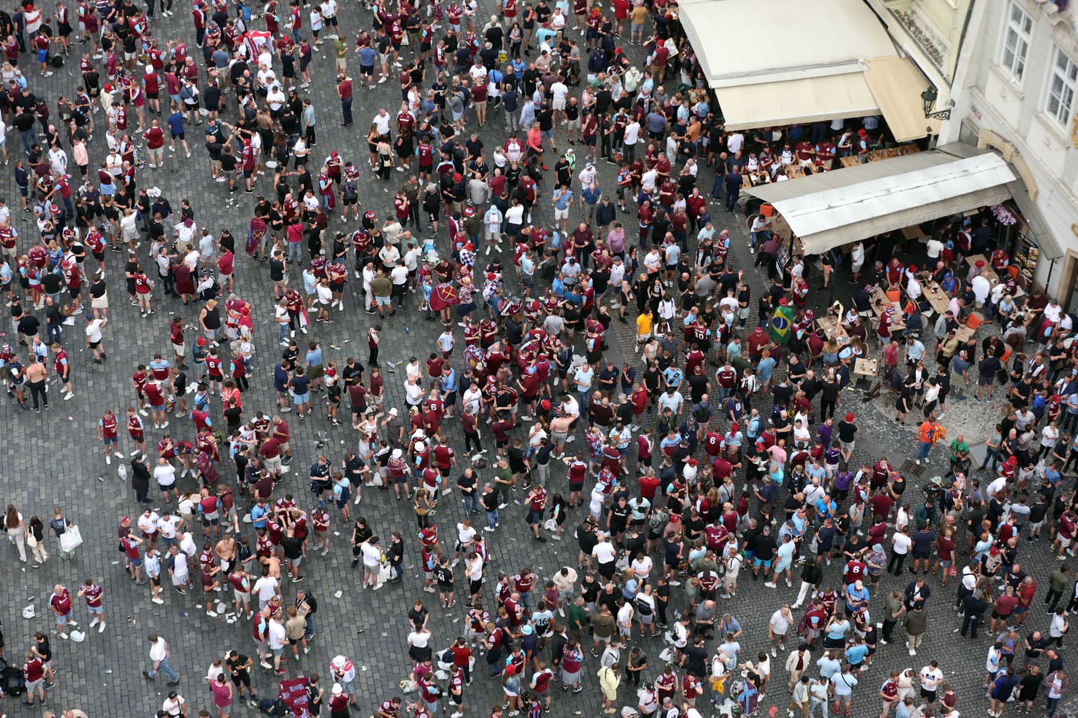 West Ham fans ‘attacked by ultras’ ahead of Conference League final