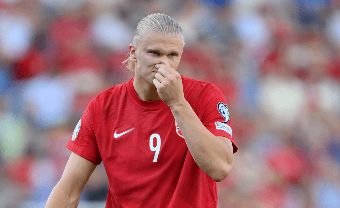 Erling Haaland booed by Norway fans after Scotland defeat