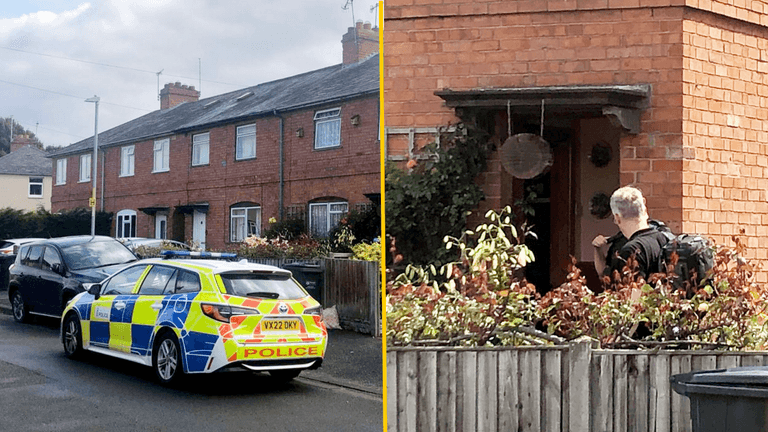 Family attacked by crazed dog ‘battered it to death with hammer to save their lives’ Family attacked by crazed dog ‘battered it to death with hammer to save their lives’