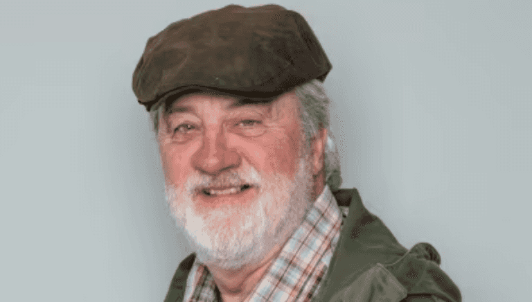 Emmerdale legend Steve Halliwell dies aged 77 Emmerdale legend Steve Halliwell dies aged 77