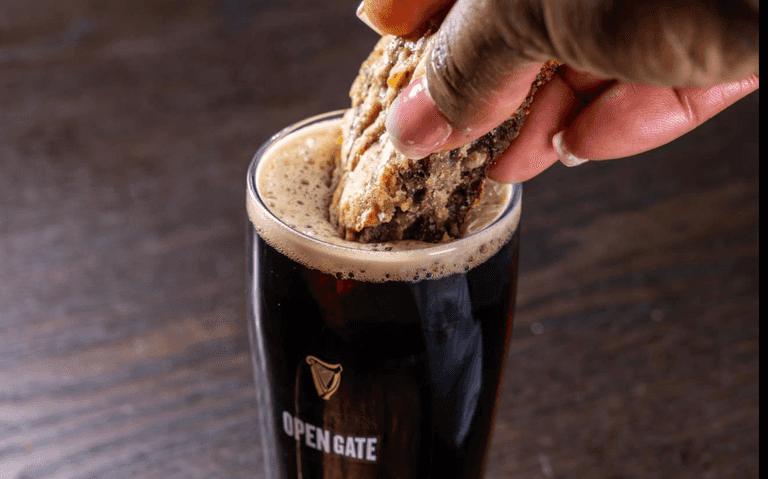 Americans are dipping cookies into Guinness and they must be stopped Americans are dipping cookies into Guinness and they must be stopped