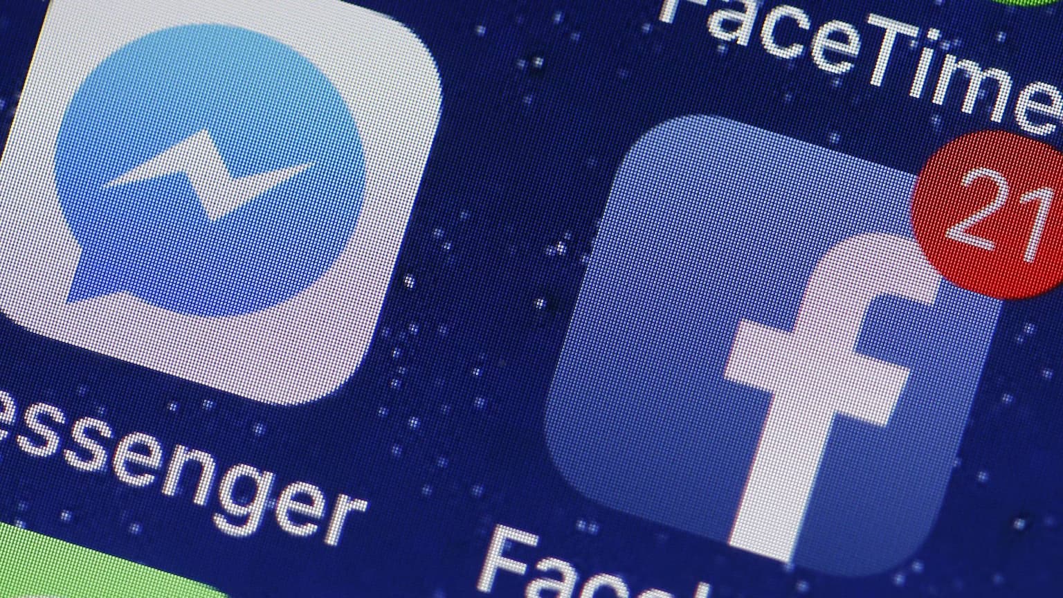 Facebook and Instagram are having problems across the world