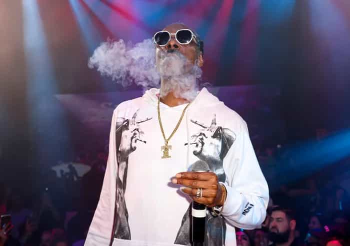 Snoop Dogg reveals the one person he claims can out-smoke him Snoop Dogg reveals the one person he claims can out-smoke him